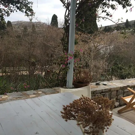 Lefkes Village House Holiday home *