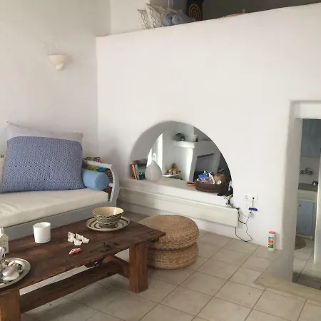 Holiday home Lefkes Village House *