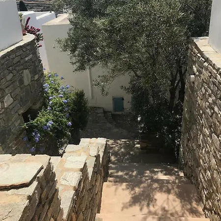 Holiday home Lefkes Village House